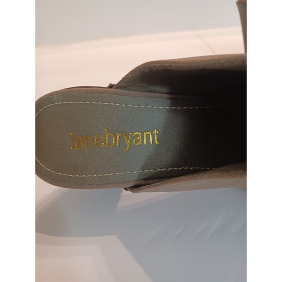 Lane Bryant Women's Taupe Faux Suede Mules Slip-On Clogs Size 11 W Open Toe - Picture 6 of 7